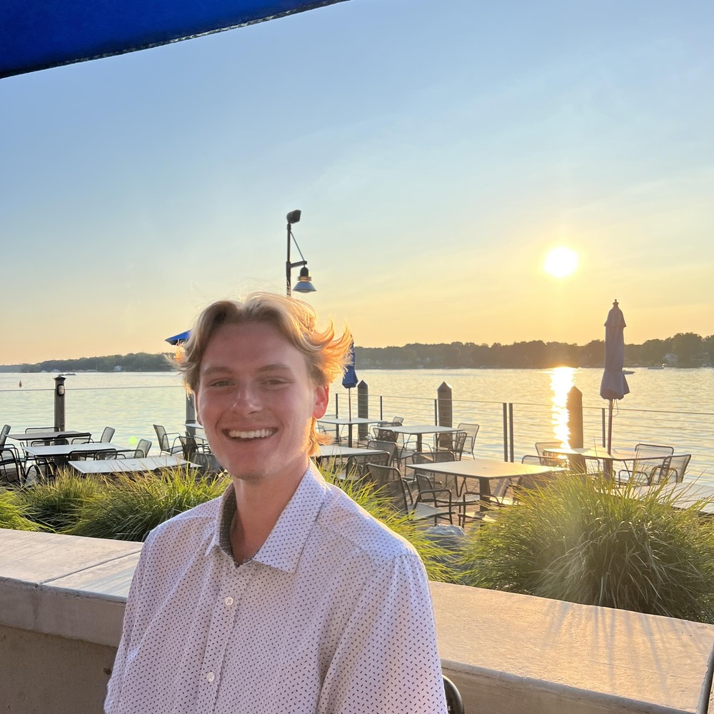 Meet your Posher, Austin